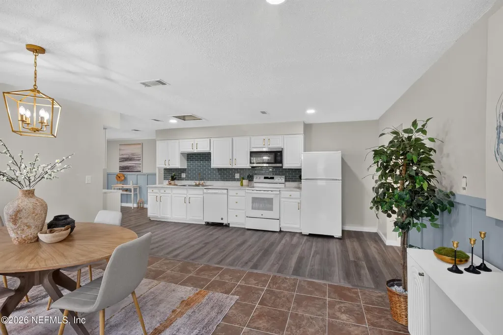 5028 NW 30th Terrace NW Gainesville FL 32605