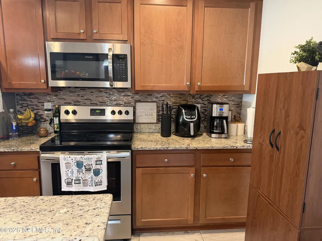 4751 Lincrest Drive N Jacksonville FL 32208