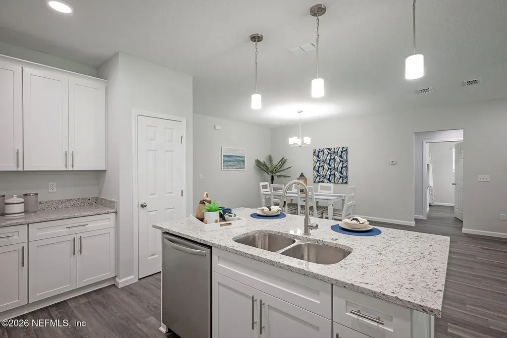 12421 Woodcutter Road Jacksonville FL 32220