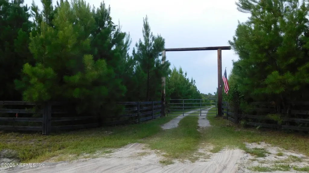 56585 Davis Road Callahan FL 32011