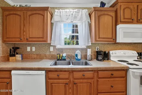 17189 County Road 252 Mcalpin FL 32062