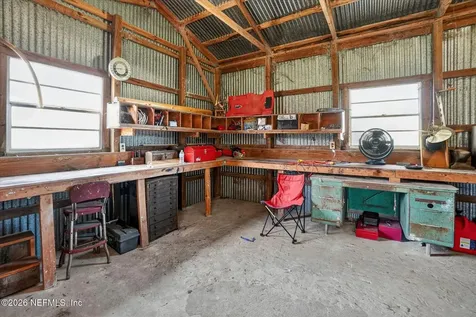 17189 County Road 252 Mcalpin FL 32062