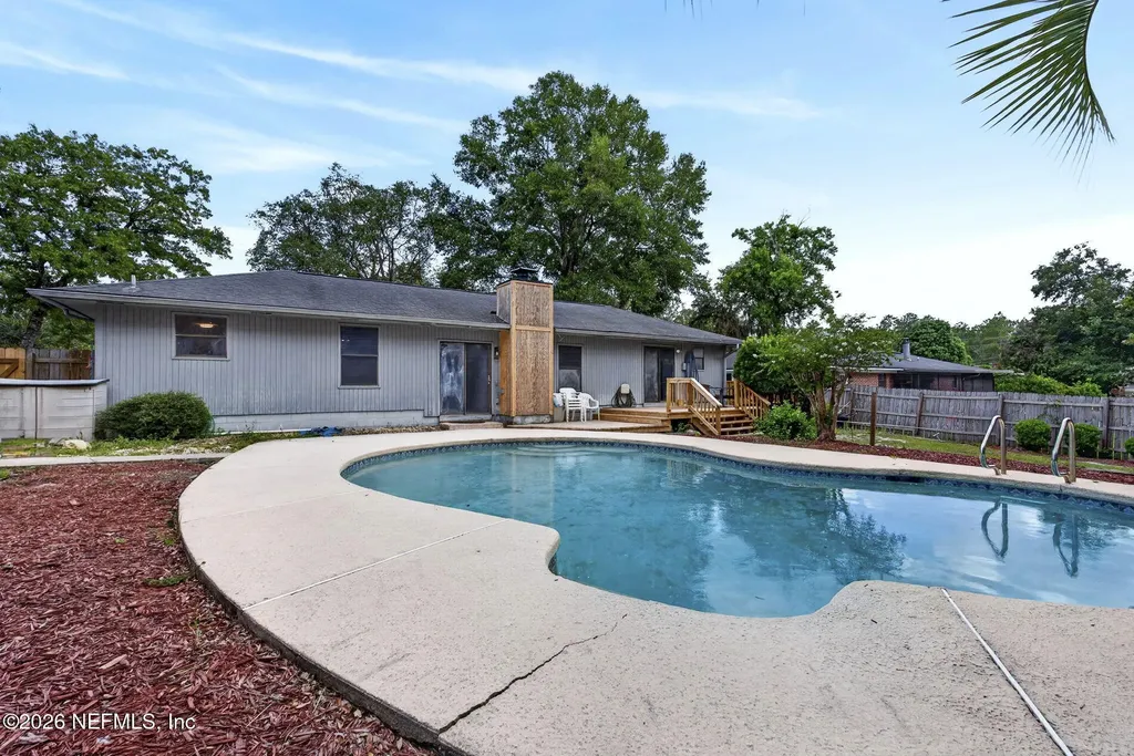 1305 Lake Asbury Drive Green Cove Springs FL 32043