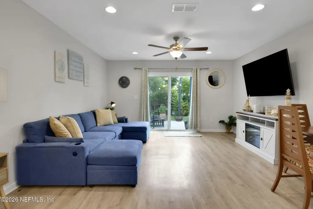 1308 Mull Street Jacksonville FL 32205