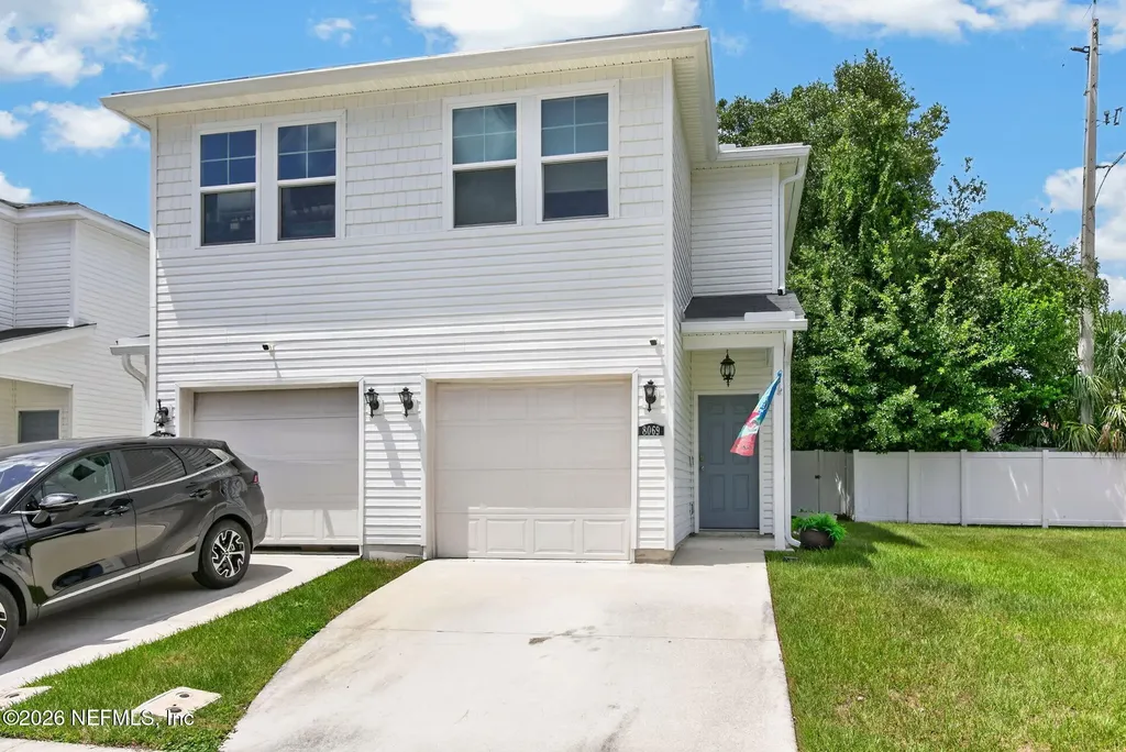 8069 Cheryl Ann Lane Jacksonville FL 32244