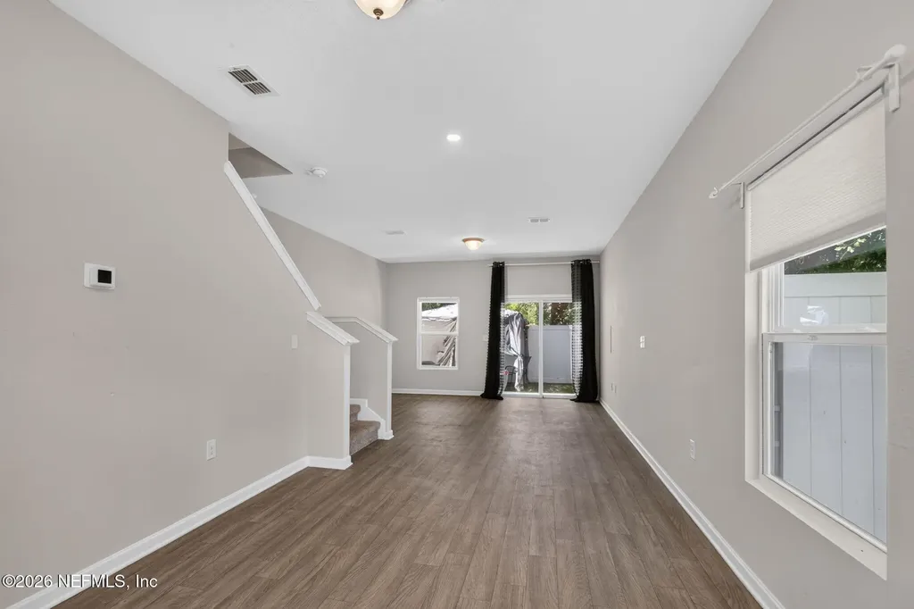 8069 Cheryl Ann Lane Jacksonville FL 32244