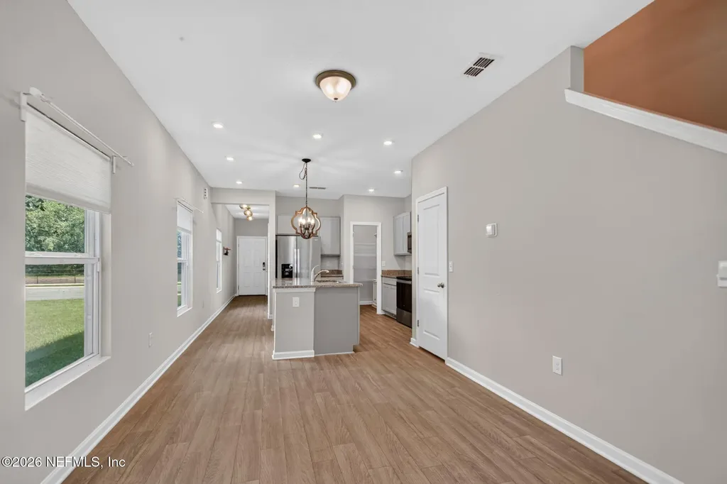 8069 Cheryl Ann Lane Jacksonville FL 32244