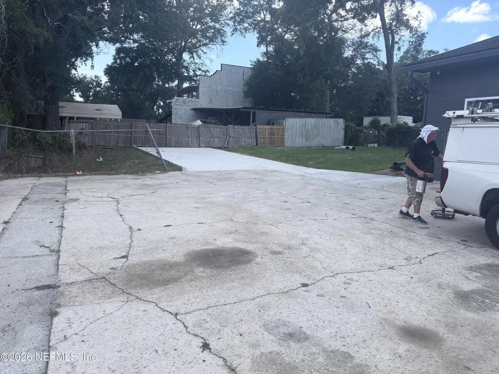 7047 Atlantic Boulevard Jacksonville FL 32211