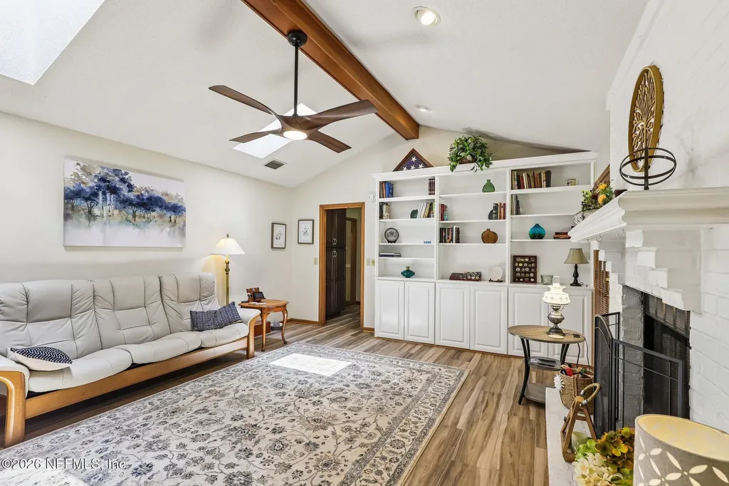 11341 Woodsong Loop N Jacksonville FL 32225