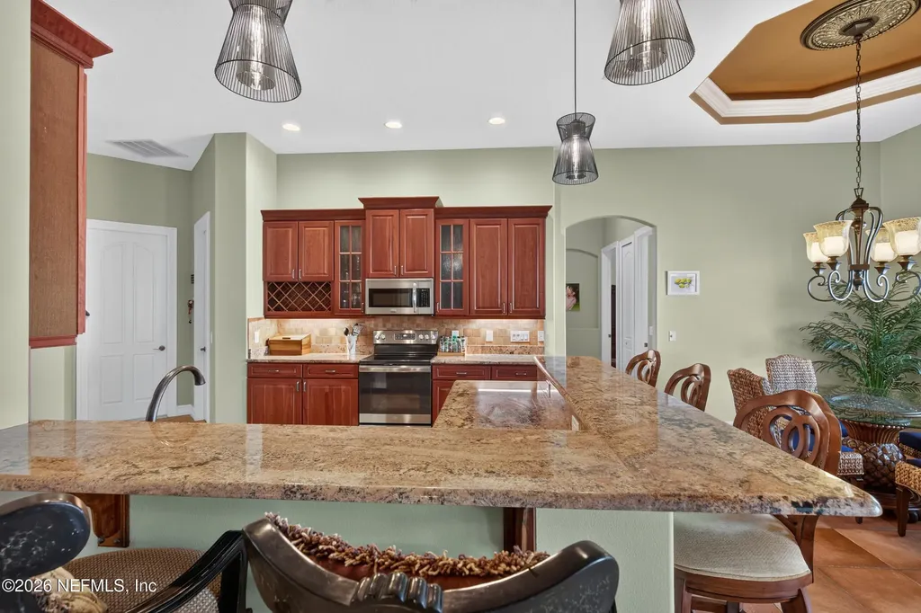 8 Old Oak Drive N Palm Coast FL 32137