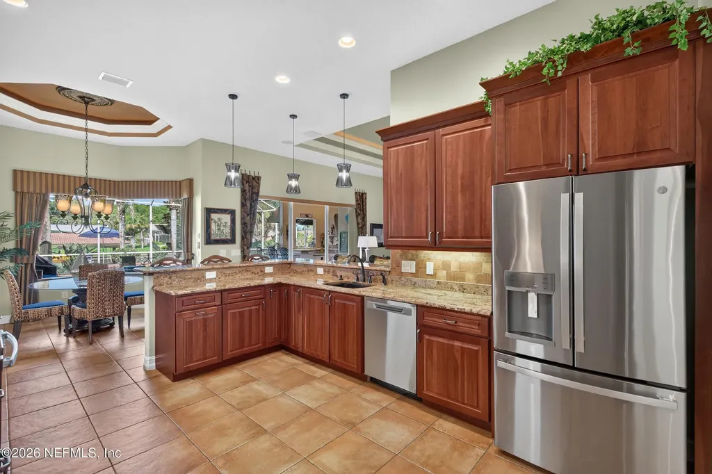 8 Old Oak Drive N Palm Coast FL 32137