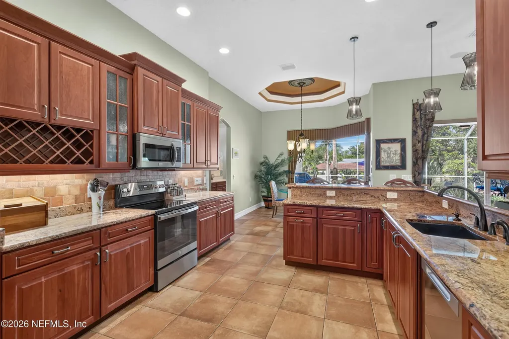 8 Old Oak Drive N Palm Coast FL 32137