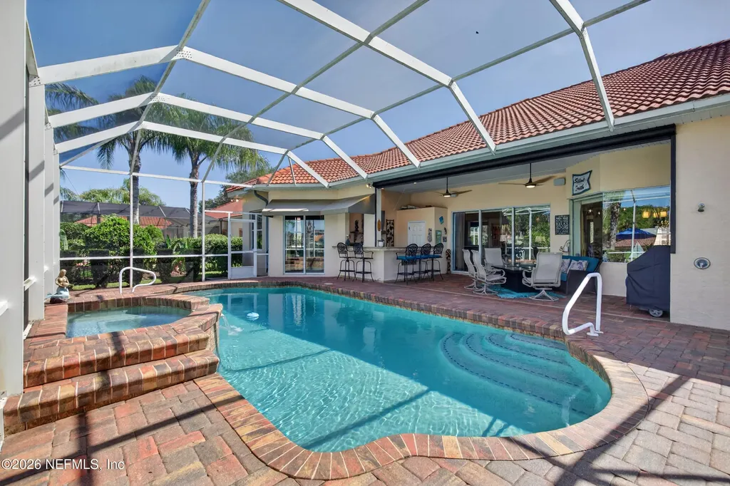 8 Old Oak Drive N Palm Coast FL 32137
