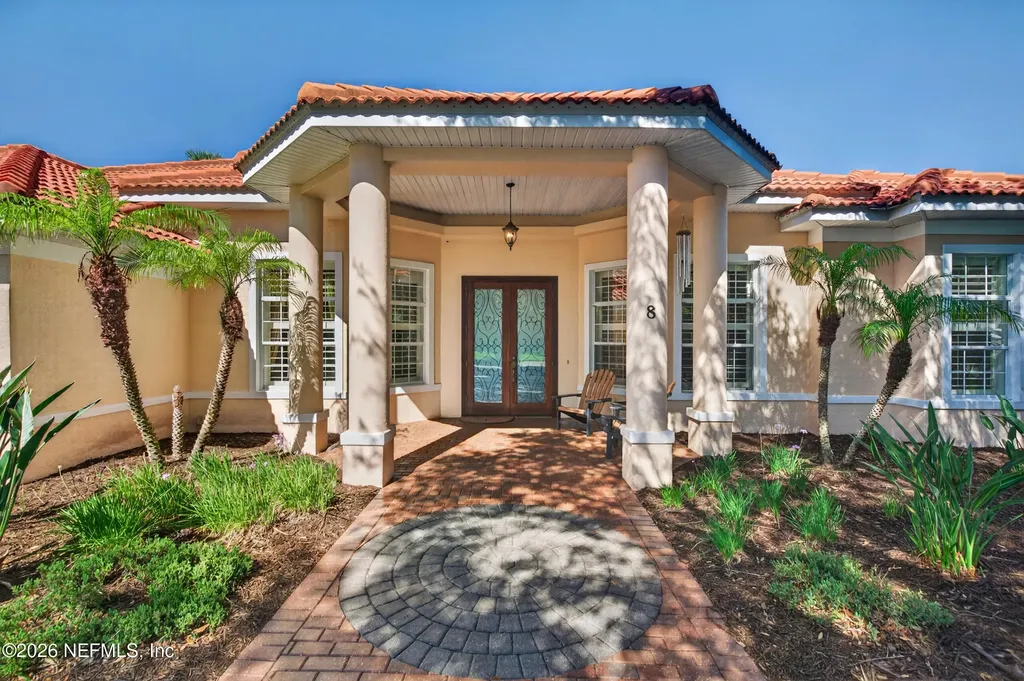 8 Old Oak Drive N Palm Coast FL 32137