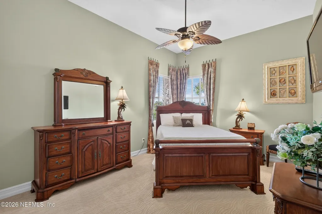 8 Old Oak Drive N Palm Coast FL 32137
