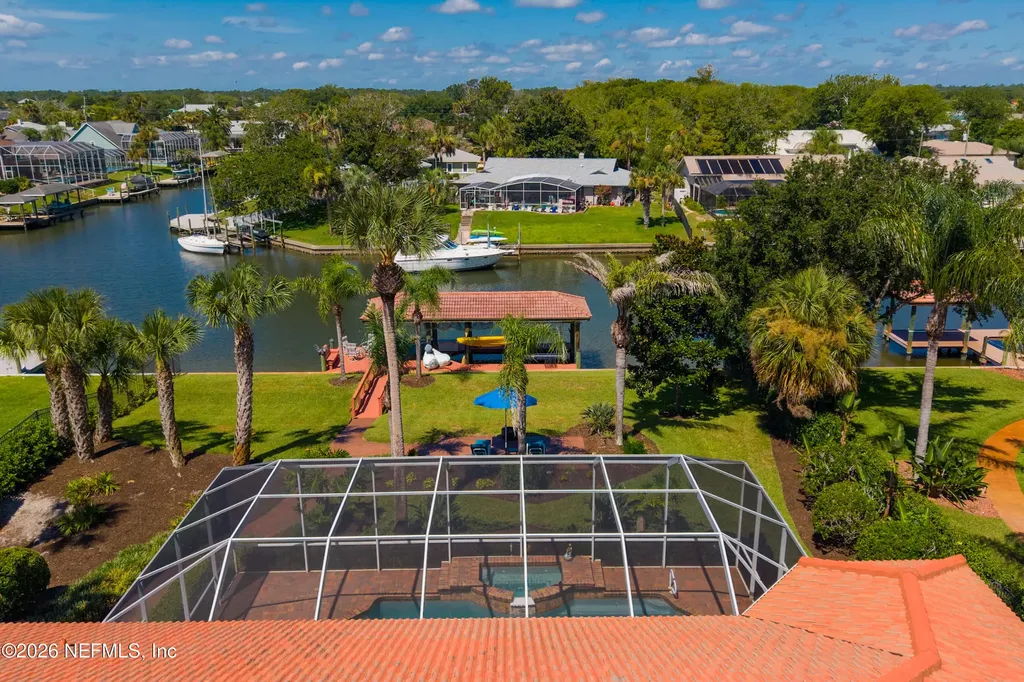 8 Old Oak Drive N Palm Coast FL 32137