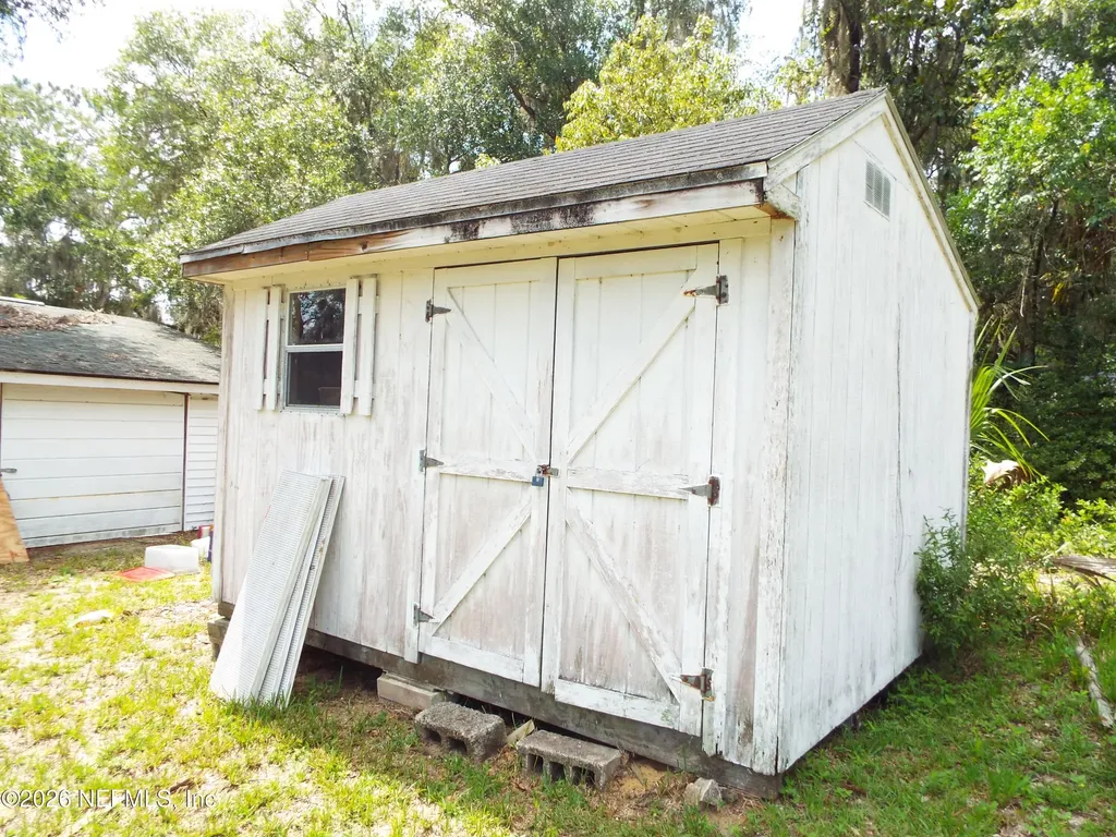 214 Mirror Lake Drive Interlachen FL 32148