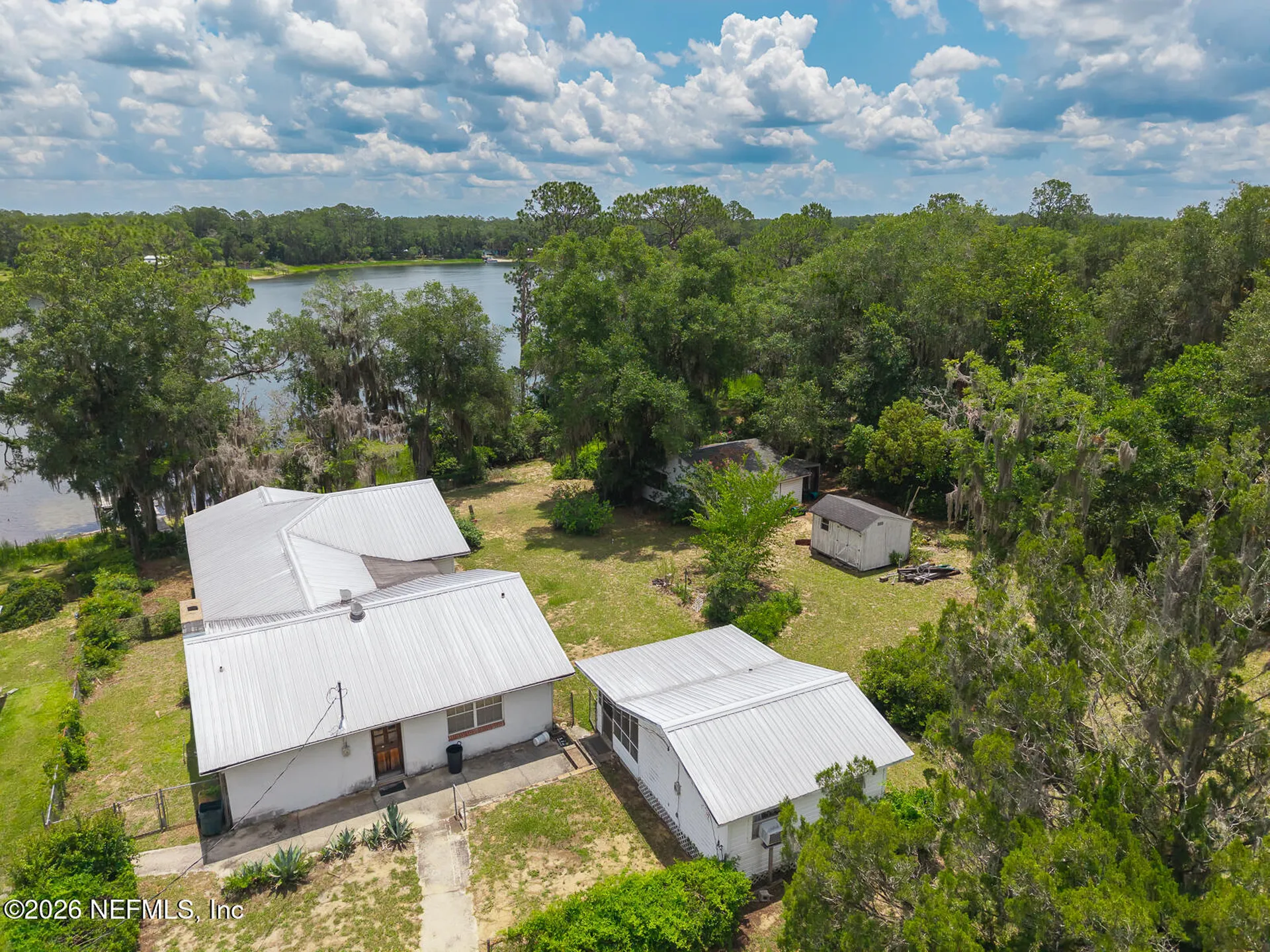 214 Mirror Lake Drive Interlachen FL 32148