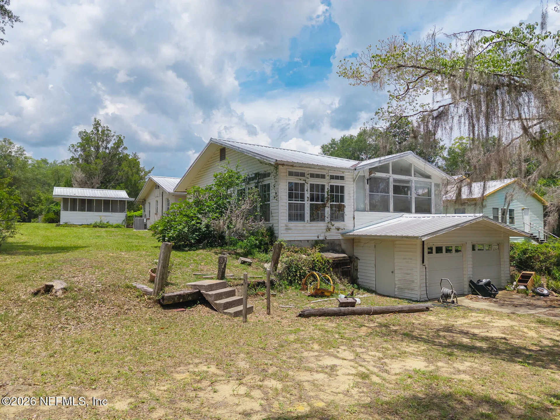 214 Mirror Lake Drive Interlachen FL 32148