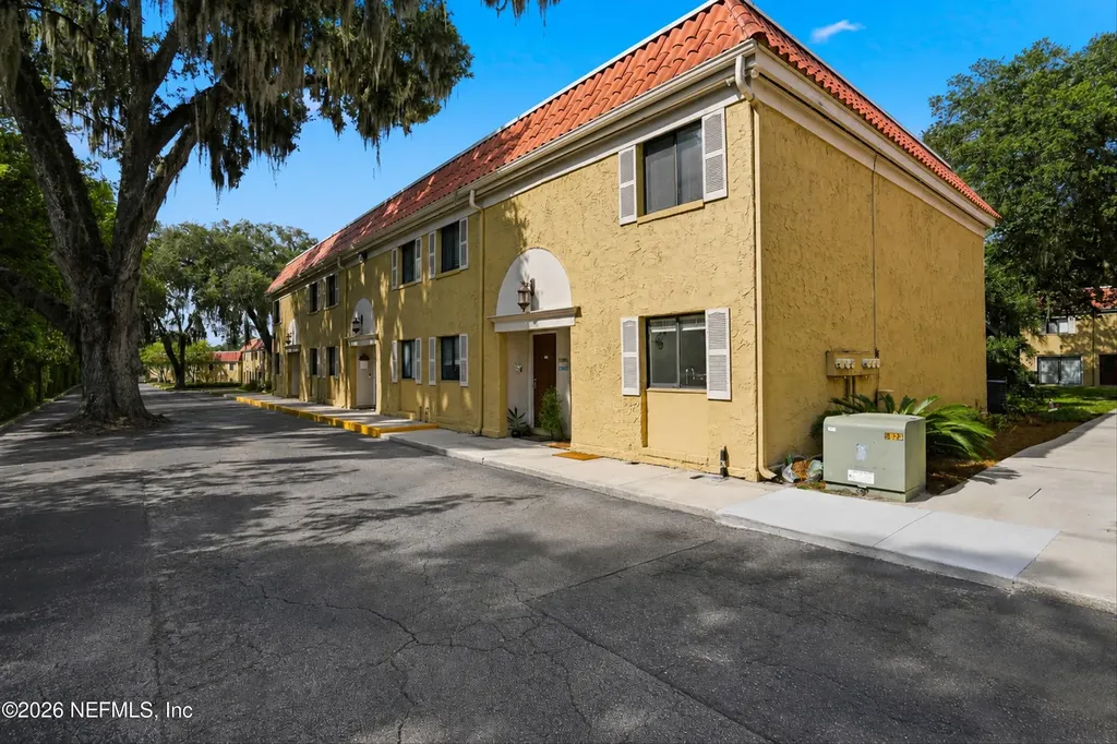 5811 Atlantic Boulevard Jacksonville FL 32207
