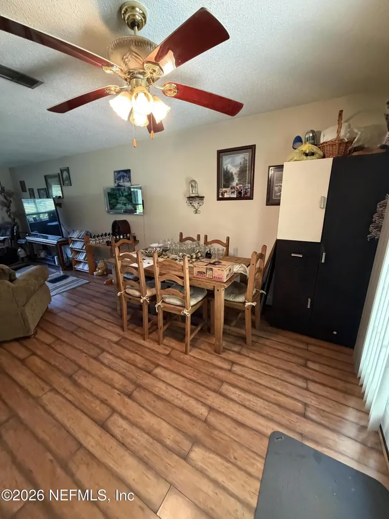 4256 Hall Boree Road Middleburg FL 32068