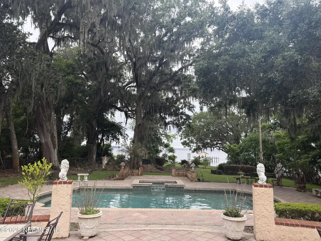 2200 Acadie Drive Jacksonville FL 32217