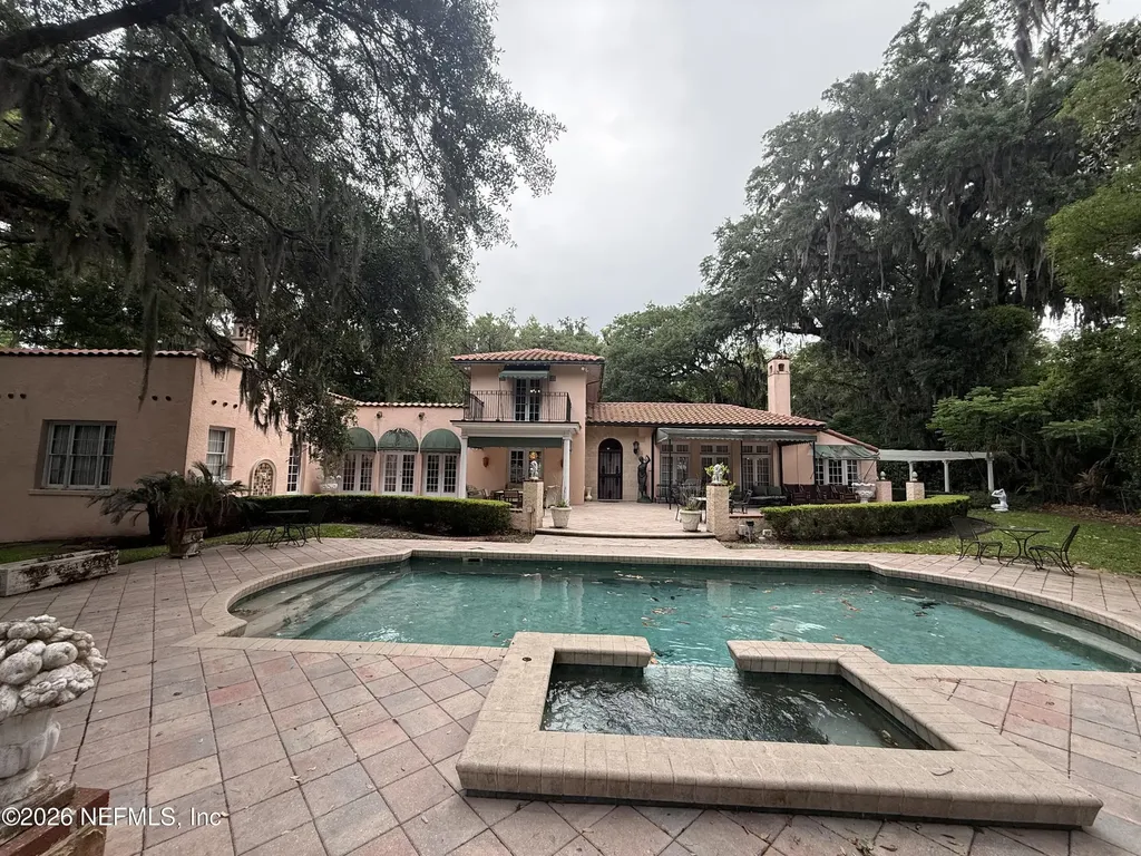 2200 Acadie Drive Jacksonville FL 32217