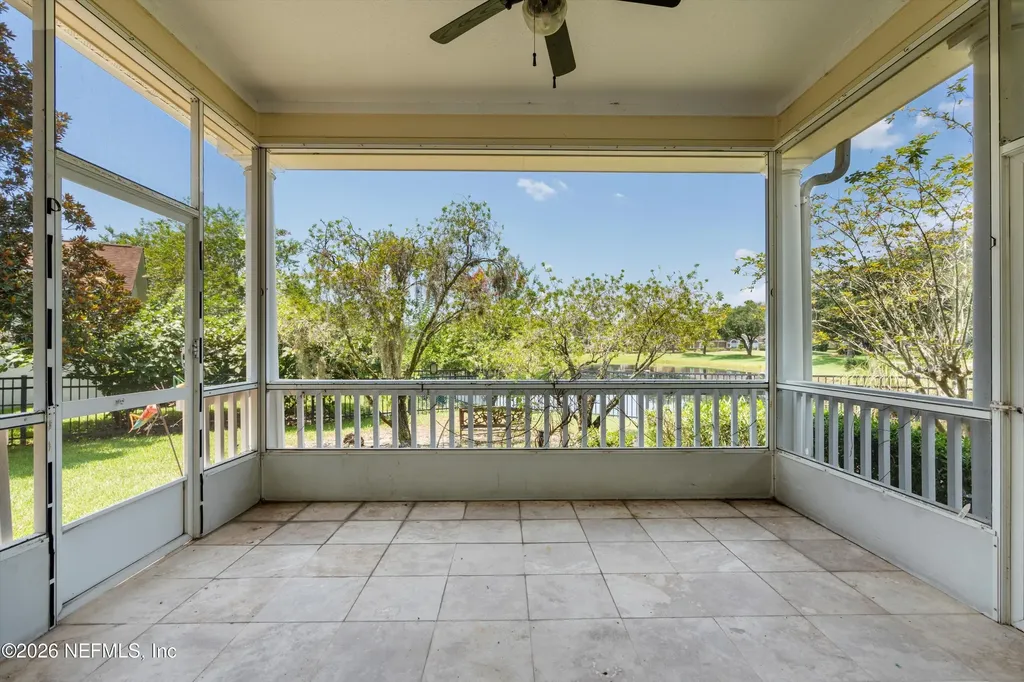 7610 Sentry Oak Circle W Jacksonville FL 32256