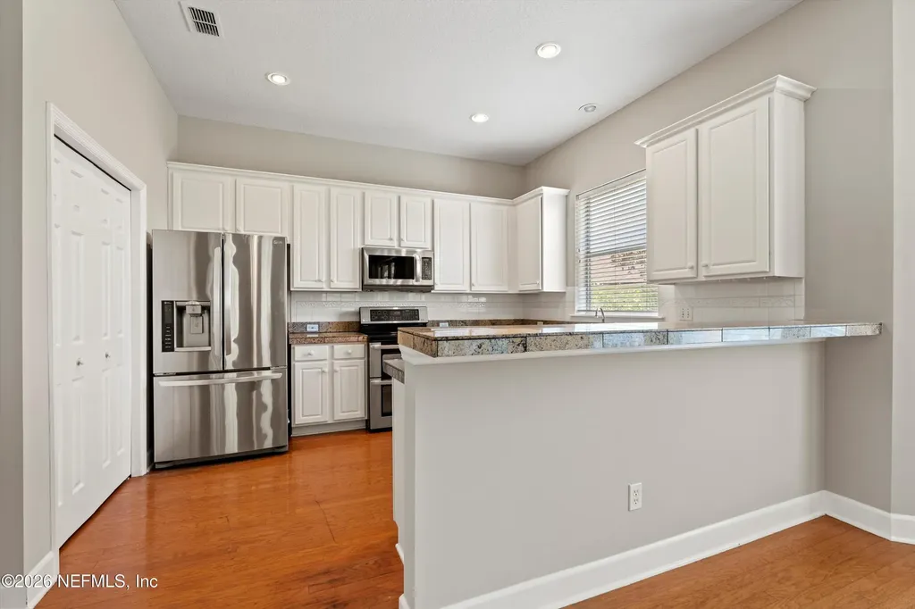 7610 Sentry Oak Circle W Jacksonville FL 32256