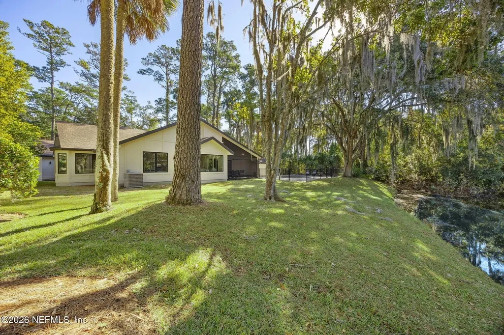 183 Water Oak Drive Ponte Vedra Beach FL 32082