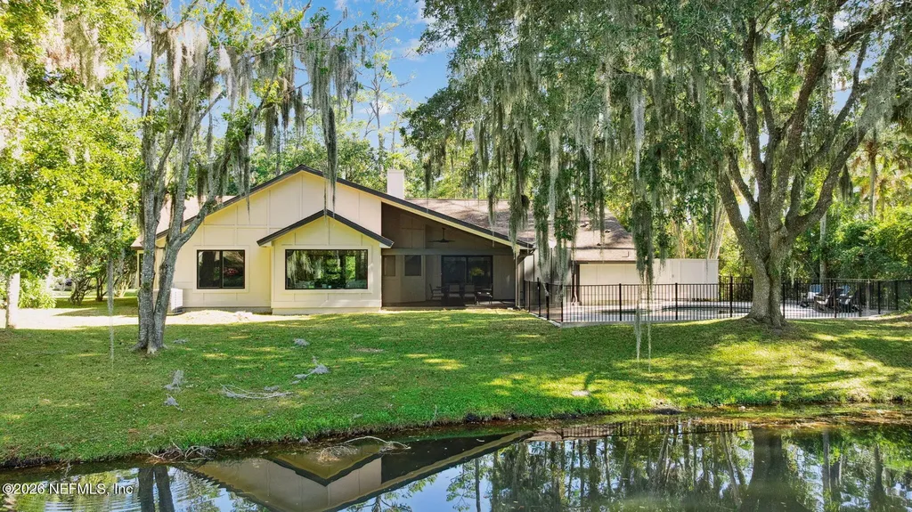 183 Water Oak Drive Ponte Vedra Beach FL 32082