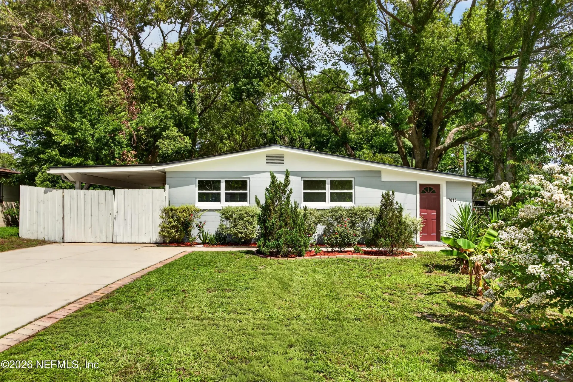 7015 Miss Muffet Lane N Jacksonville FL 32210