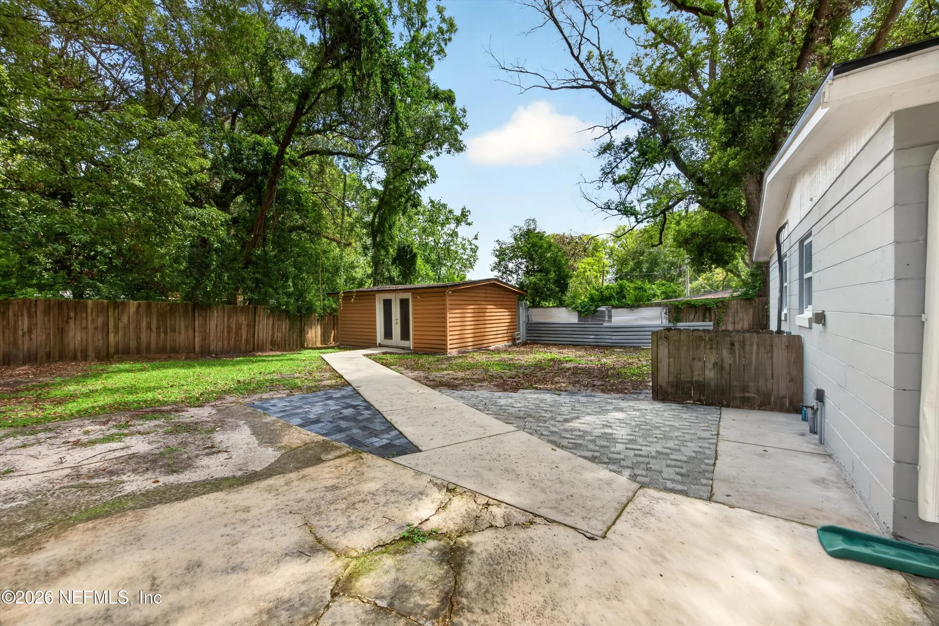 7015 Miss Muffet Lane N Jacksonville FL 32210