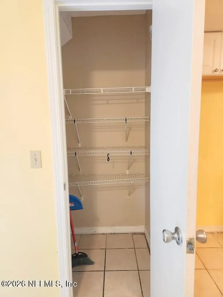 1004 Defender Court W Jacksonville FL 32233