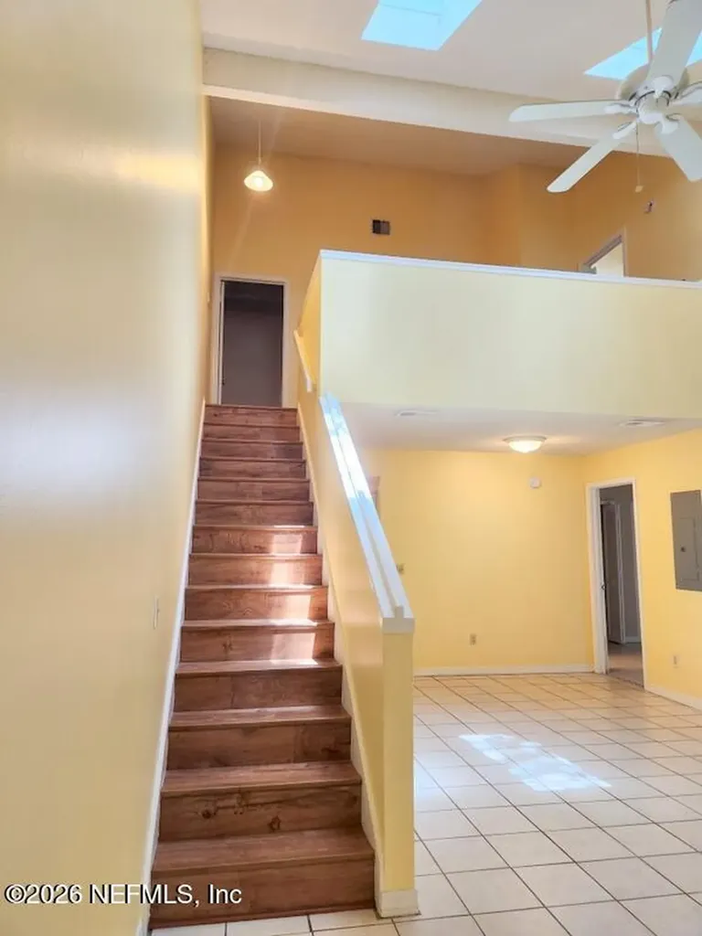 1004 Defender Court W Jacksonville FL 32233