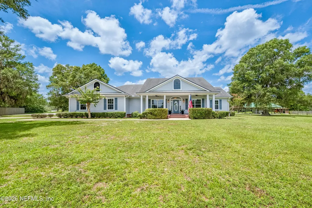 4311 NW 217th Way Lawtey FL 32058