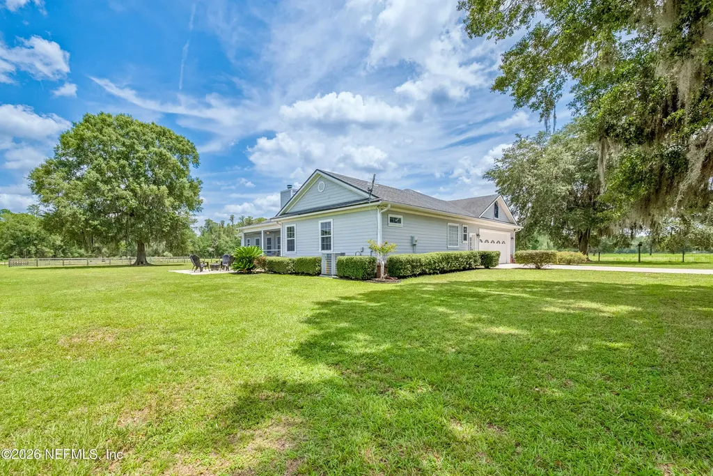 4311 NW 217th Way Lawtey FL 32058