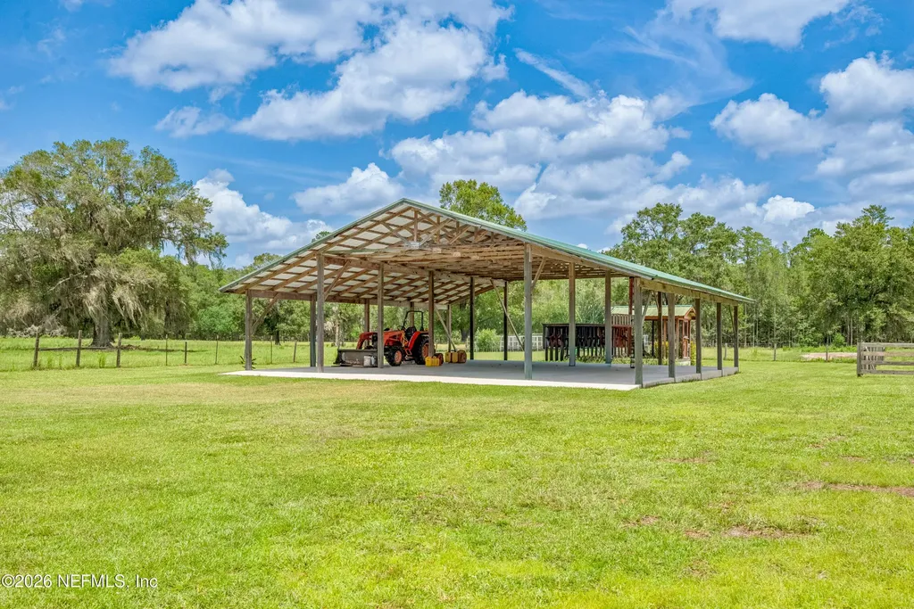 4311 NW 217th Way Lawtey FL 32058