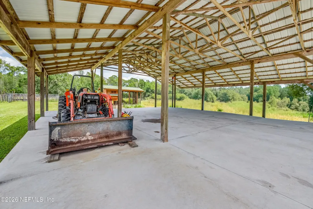 4311 NW 217th Way Lawtey FL 32058