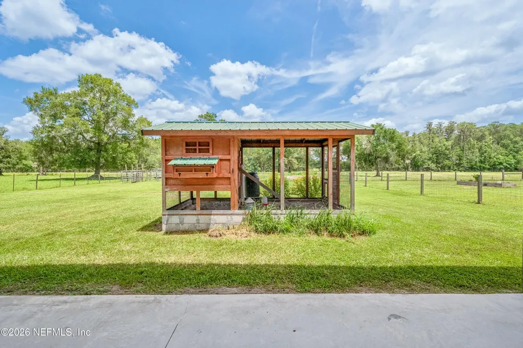 4311 NW 217th Way Lawtey FL 32058