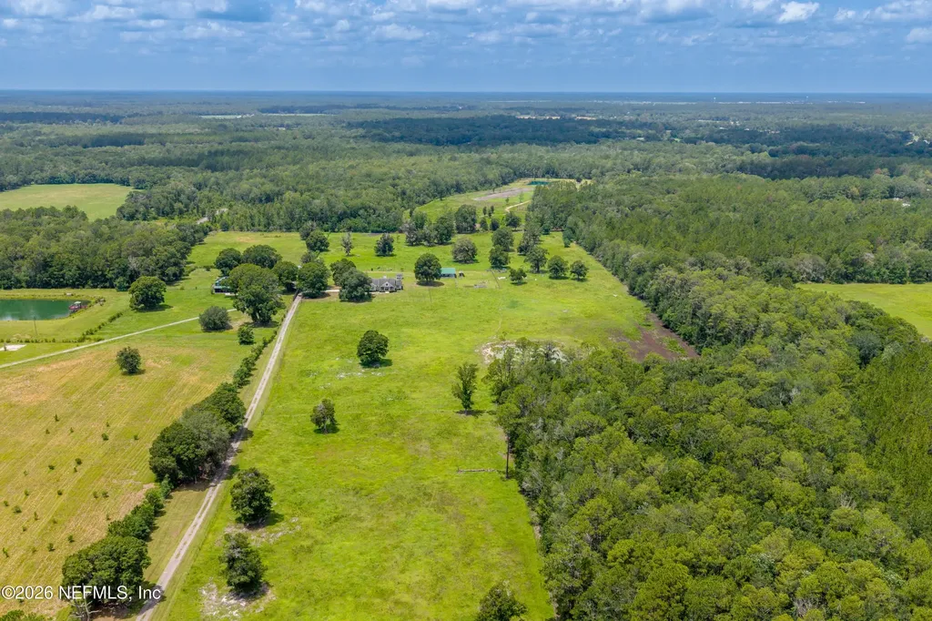 4311 NW 217th Way Lawtey FL 32058