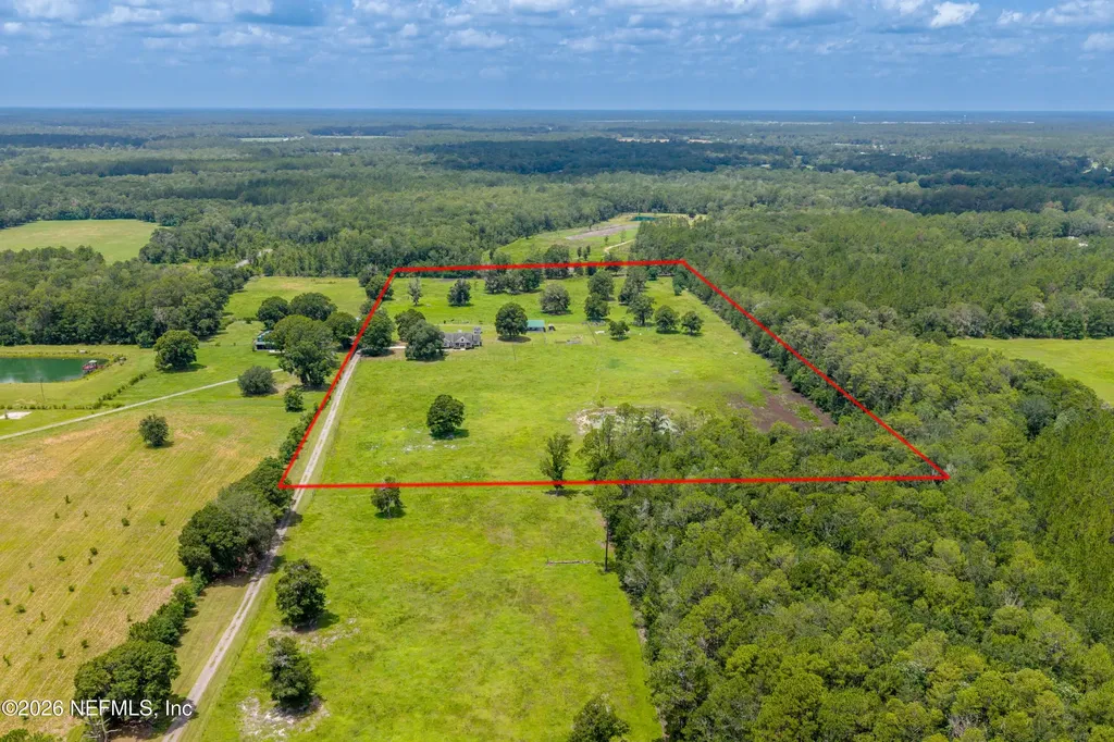 4311 NW 217th Way Lawtey FL 32058
