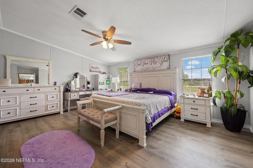 44046 Cross Creek Boulevard Callahan FL 32011