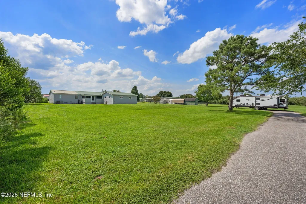 44046 Cross Creek Boulevard Callahan FL 32011