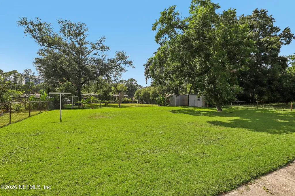 2804 Sack Drive E Jacksonville FL 32216
