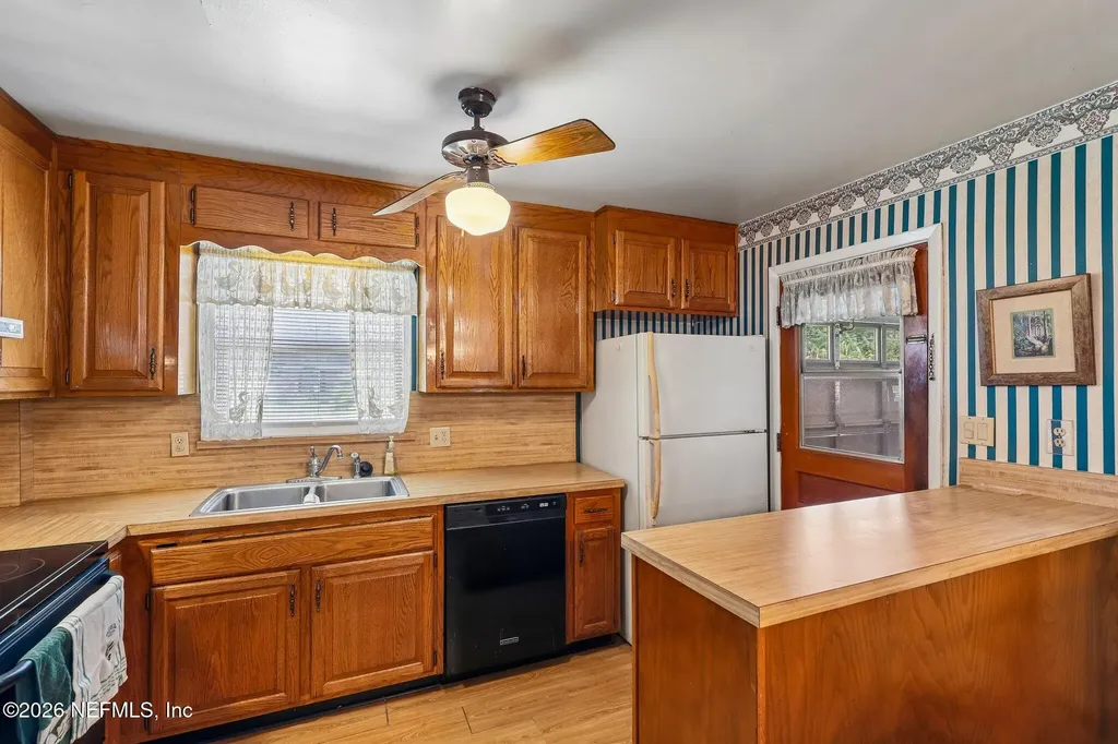 2804 Sack Drive E Jacksonville FL 32216