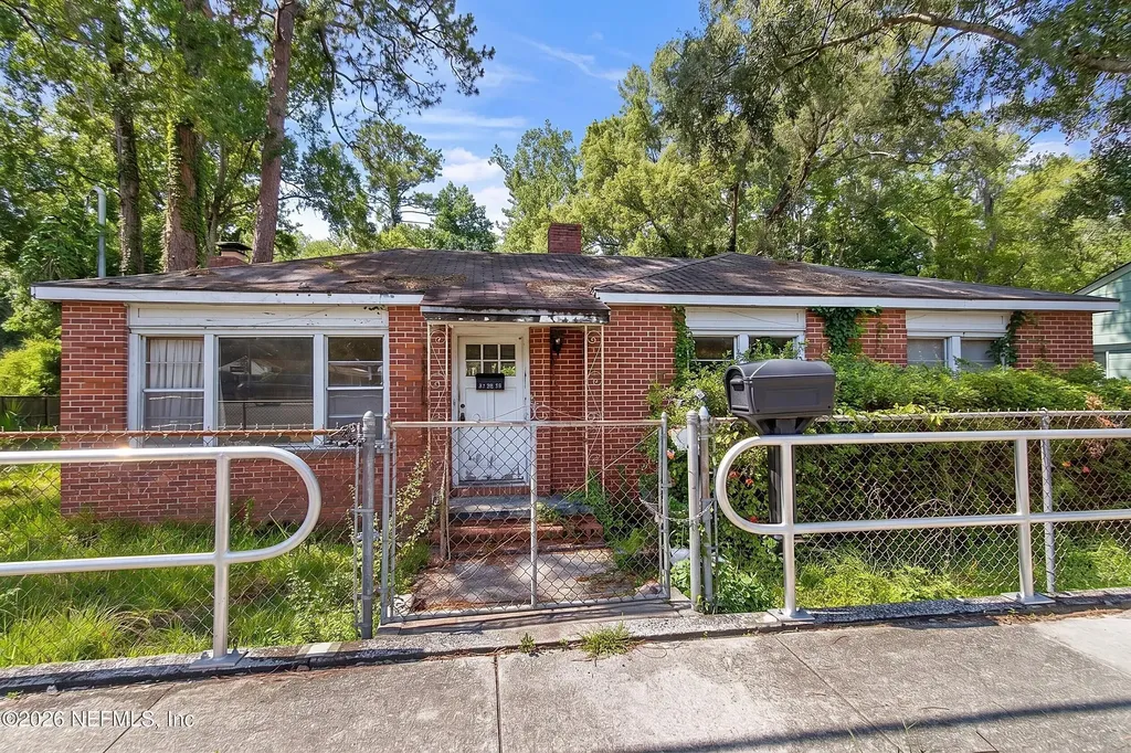 4604 Timuquana Road Jacksonville FL 32210