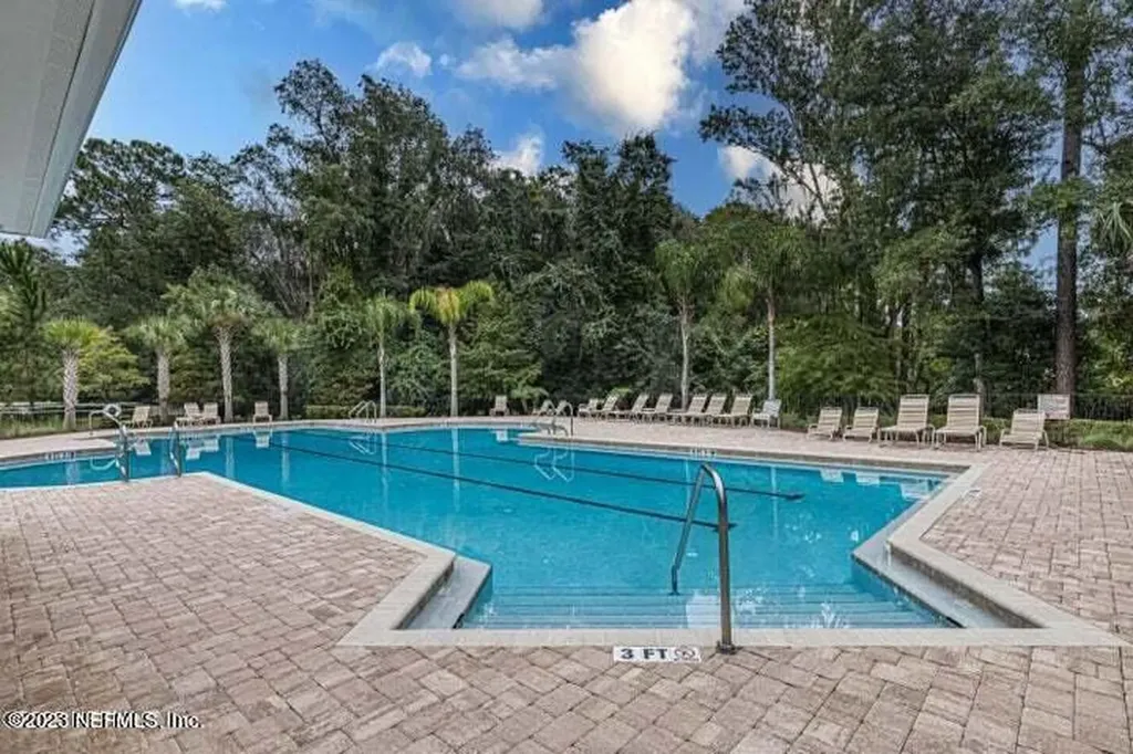 742 Northside Drive S Jacksonville FL 32218