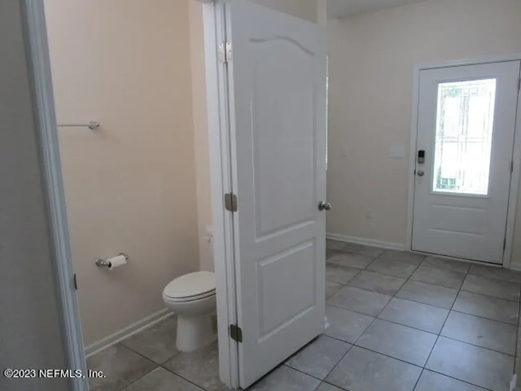 742 Northside Drive S Jacksonville FL 32218