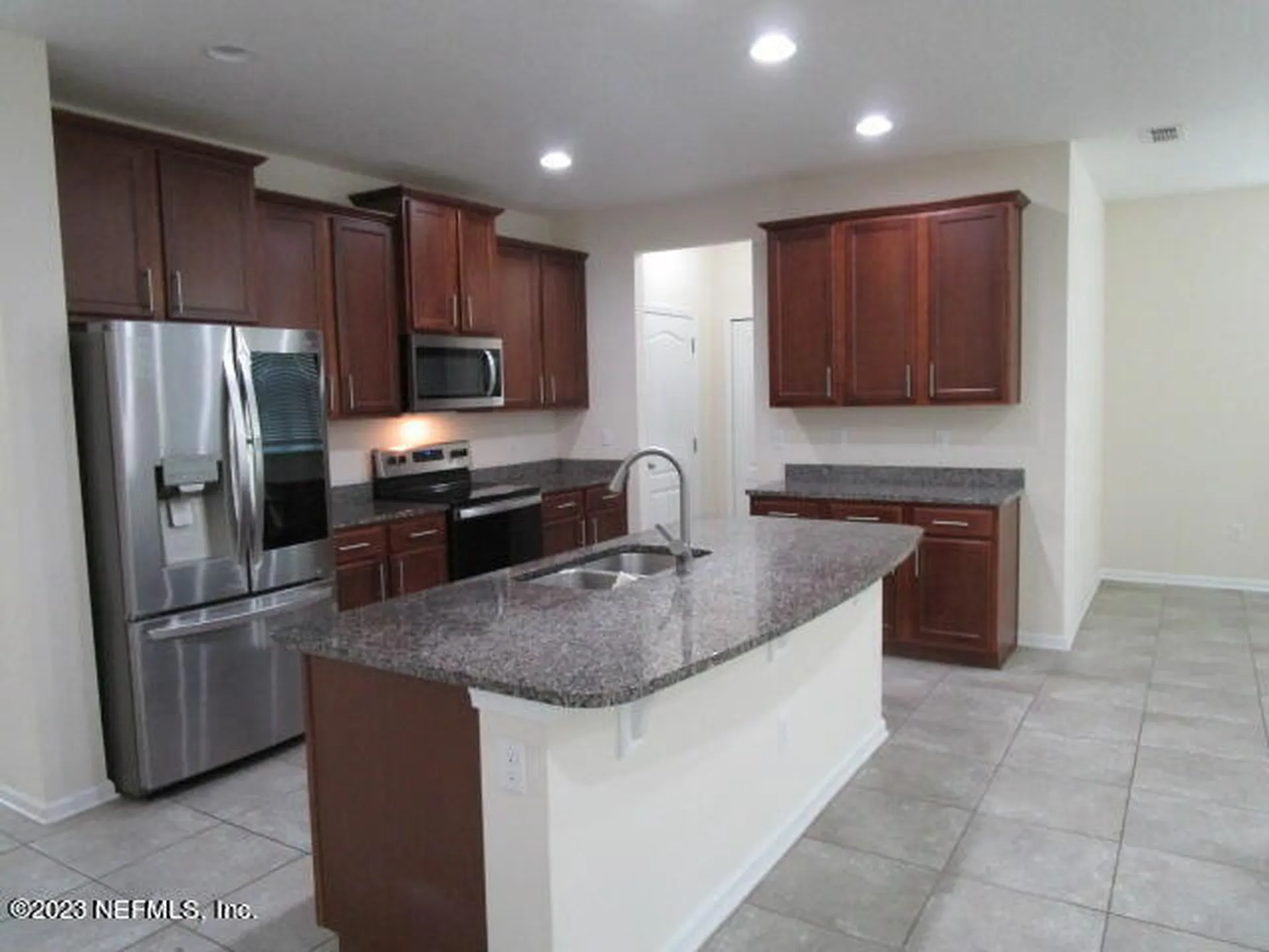 742 Northside Drive S Jacksonville FL 32218